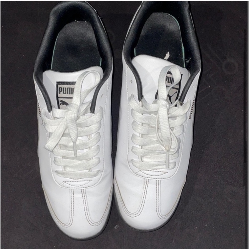 Puma "Roma Basic" gently used - Picture 3 of 7